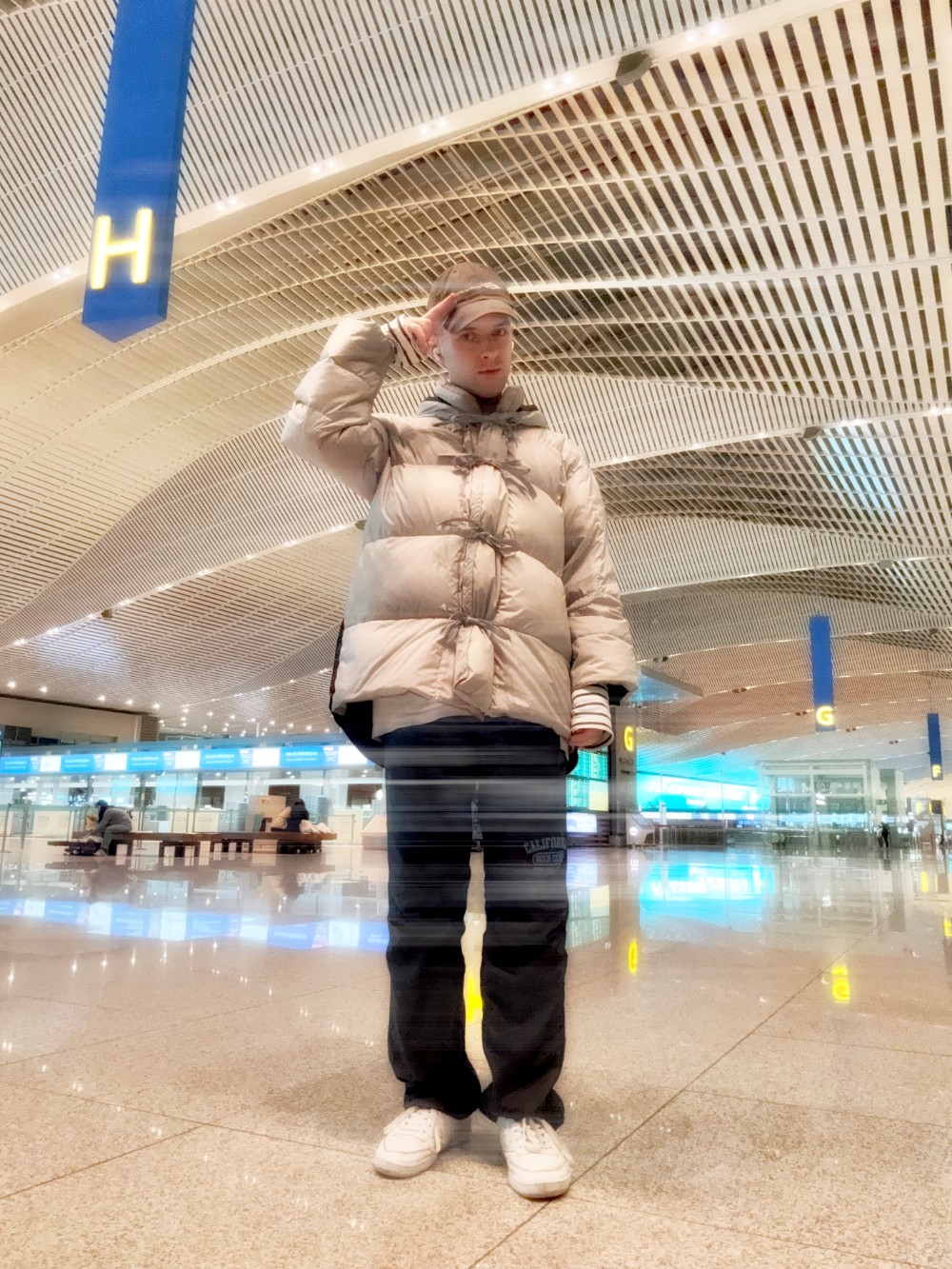 Airport Kid